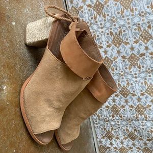 TOMS bootie